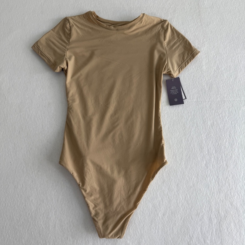 Auden Luxury Collection Bodysuit Women XS Tan Second Skin Short Sleeve Crew Neck
